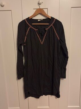 Pretty Roxy Black Tunic/Dress with Pink Embroidered Trim - Women